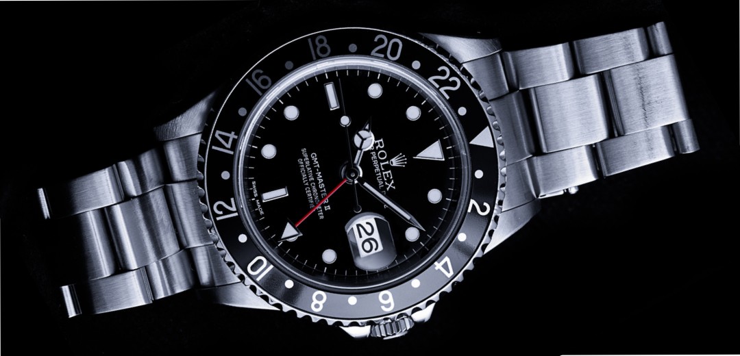 Best GMT Watches for World Travellers in 2021